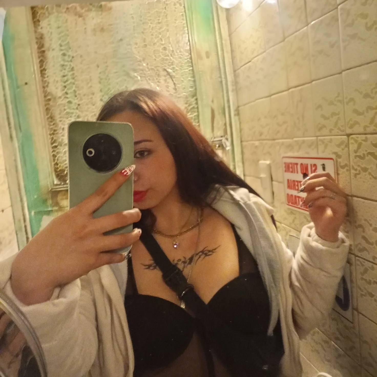 XXX Porn Photo of Nude LunaDeseo_ 6