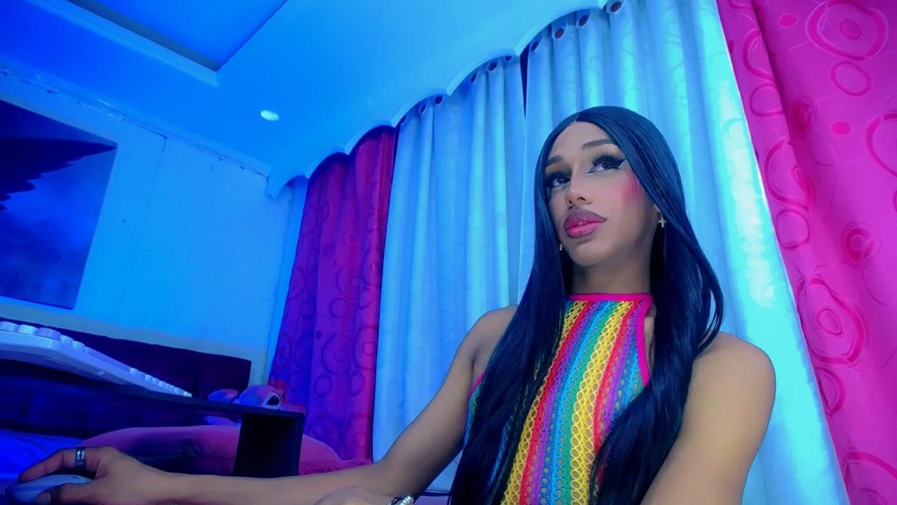 XXX Porn Photo of Nude NahomiCamper 68