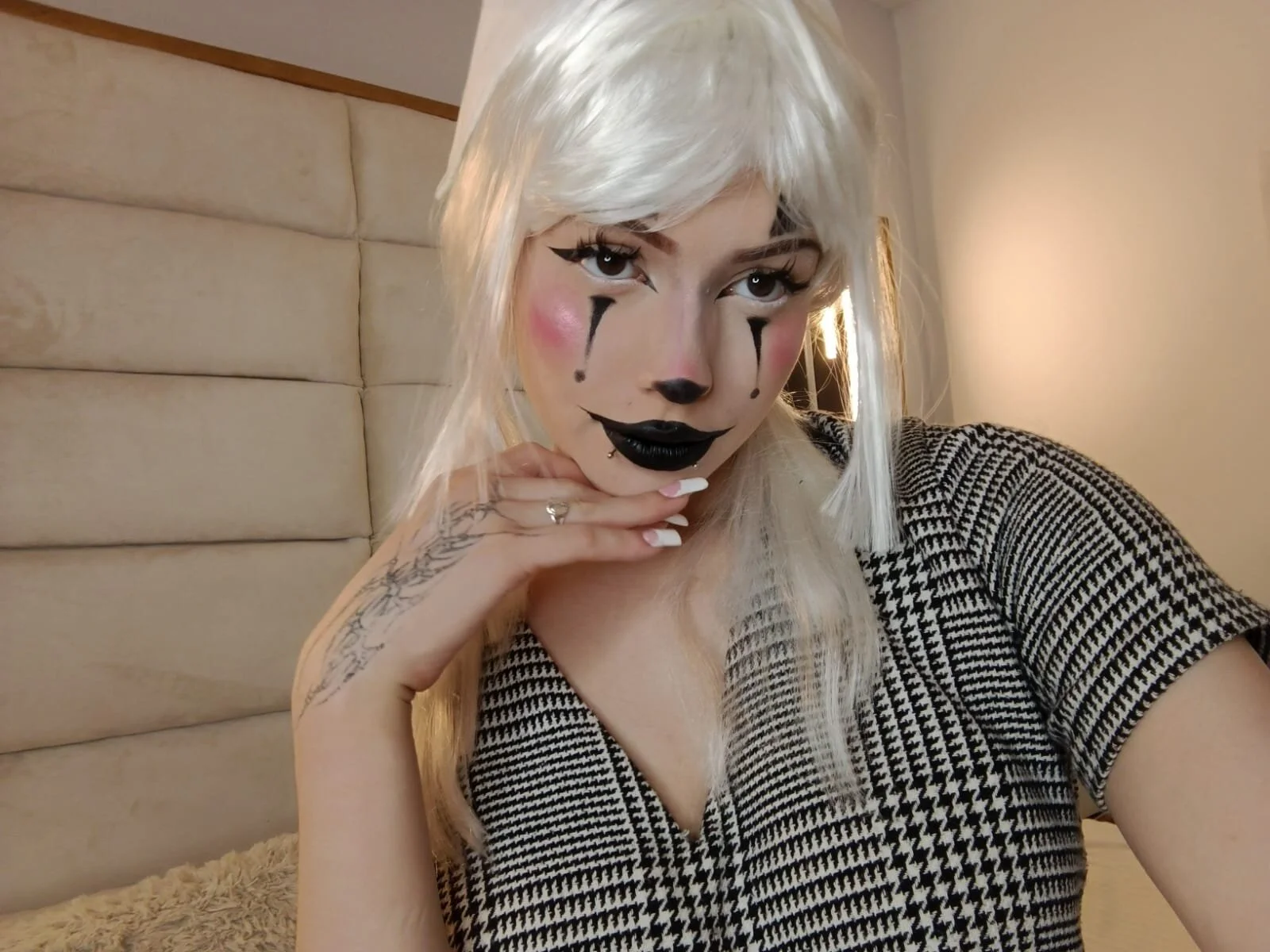 XXX Porn Photo of Nude RebecaSnow 15