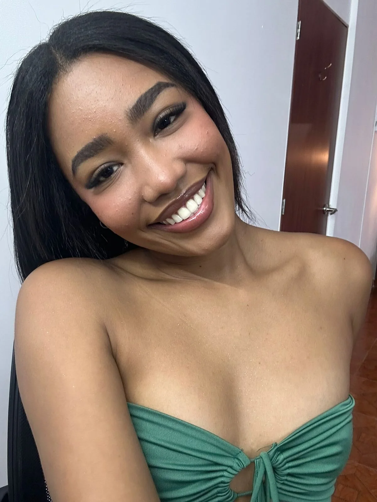 XXX Porn Photo of Nude kali_rousse 5