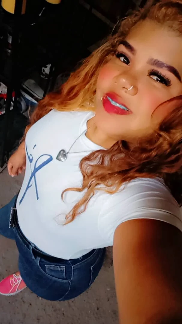 XXX Porn Photo of Nude luciHornyGIRL 4