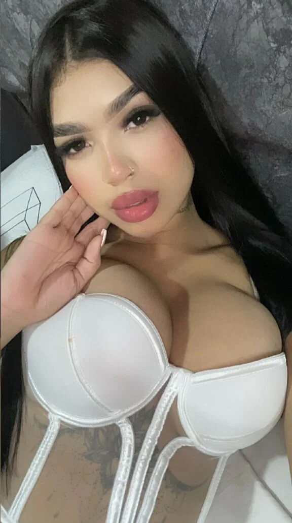 XXX Porn Photo of Nude gisel_squirt 13