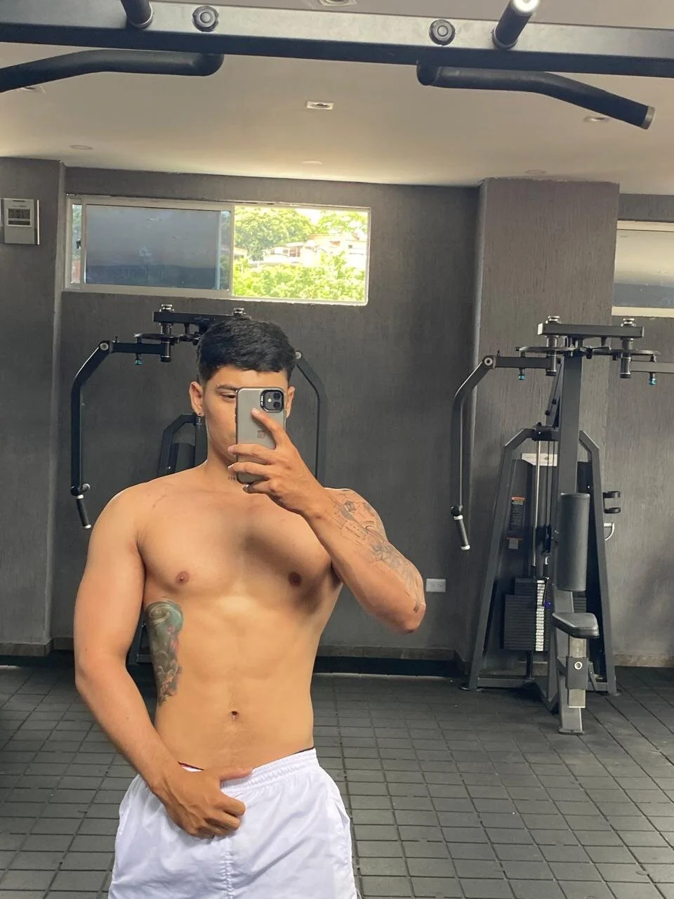XXX Porn Photo of Nude Damian23__ 3