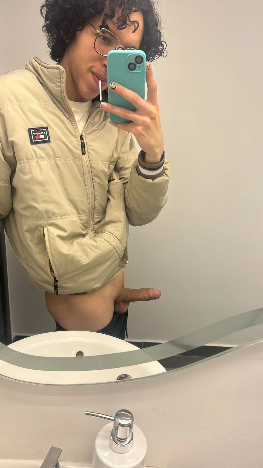 XXX Porn Photo of Nude Orlandodcn_69 16