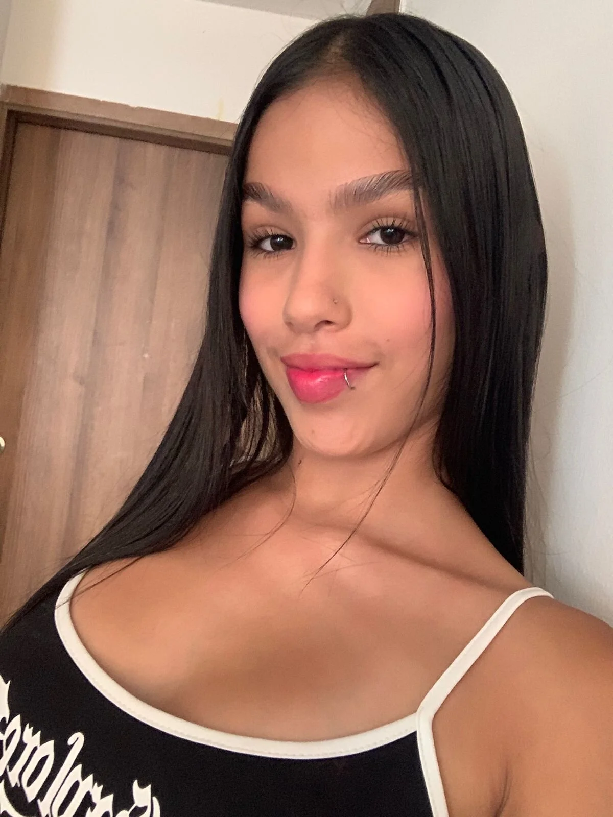XXX Porn Photo of Nude valeria-duarte 1