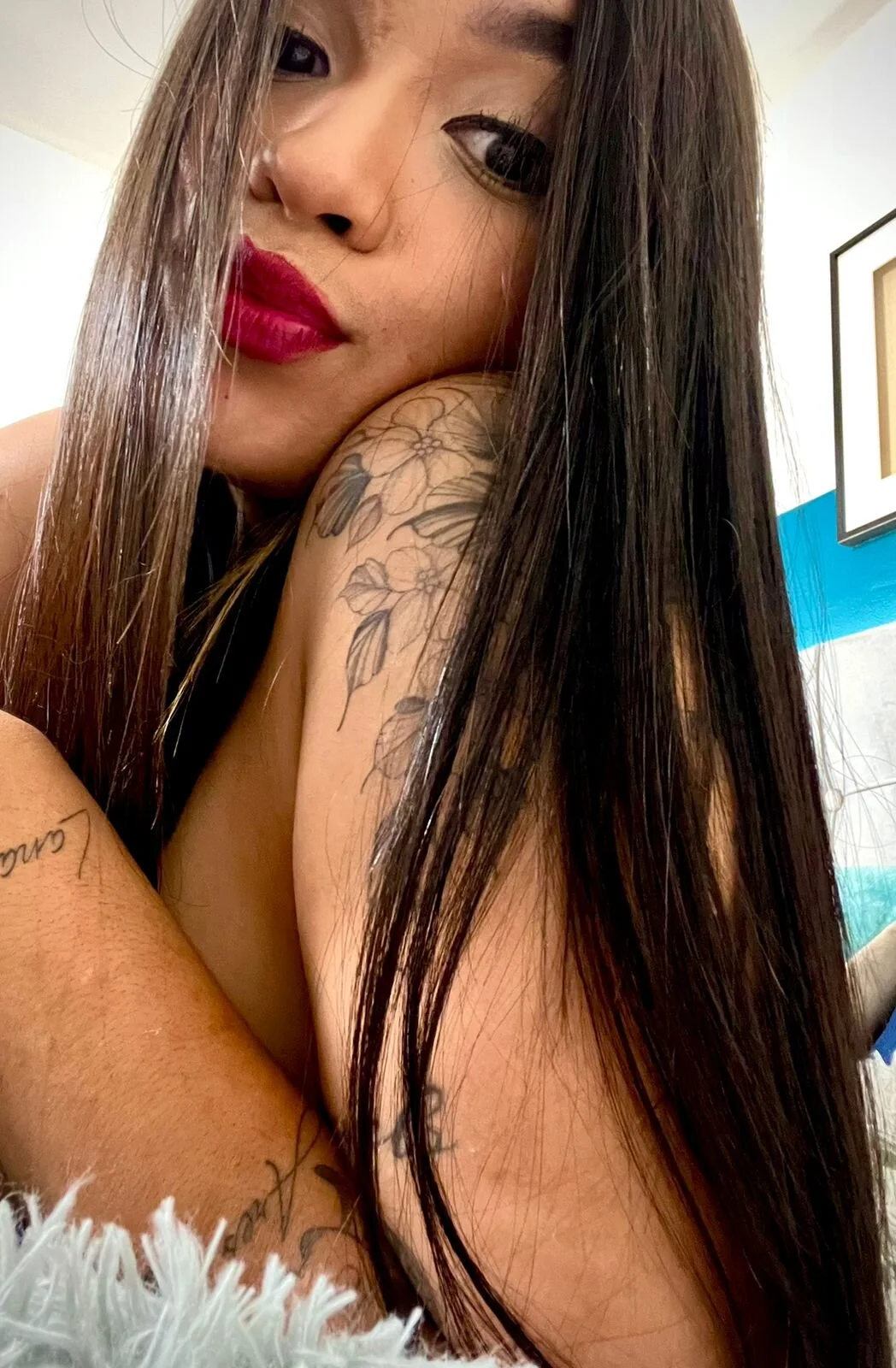 XXX Porn Photo of Nude HannahW_ 10