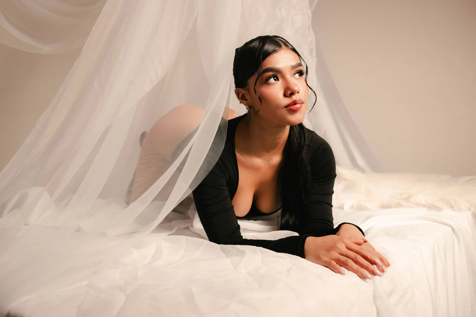 XXX Porn Photo of Nude NaylaGrey 4