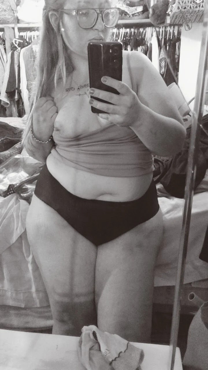 XXX Porn Photo of Nude xXxWhoreAbleX 4