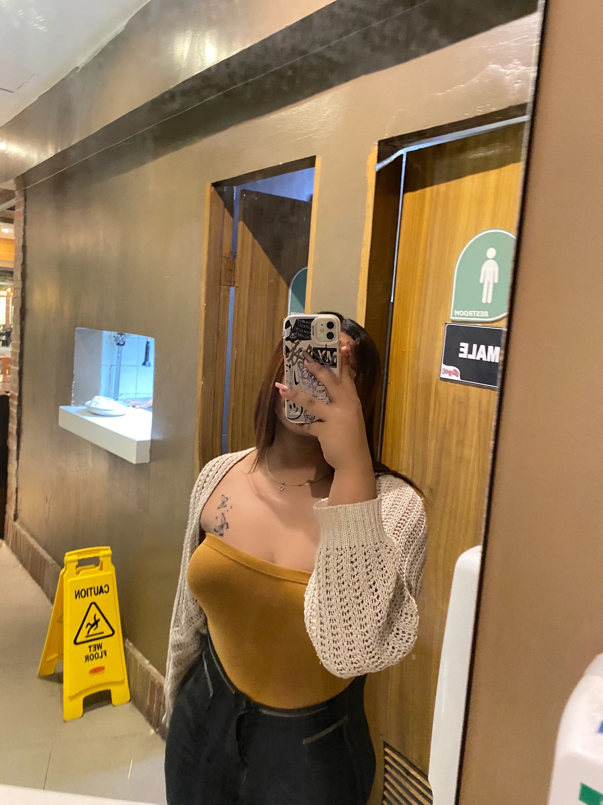 XXX Porn Photo of Nude Urasian_Fucker 2