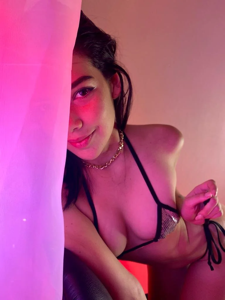 XXX Porn Photo of Nude Litzy1_ 1