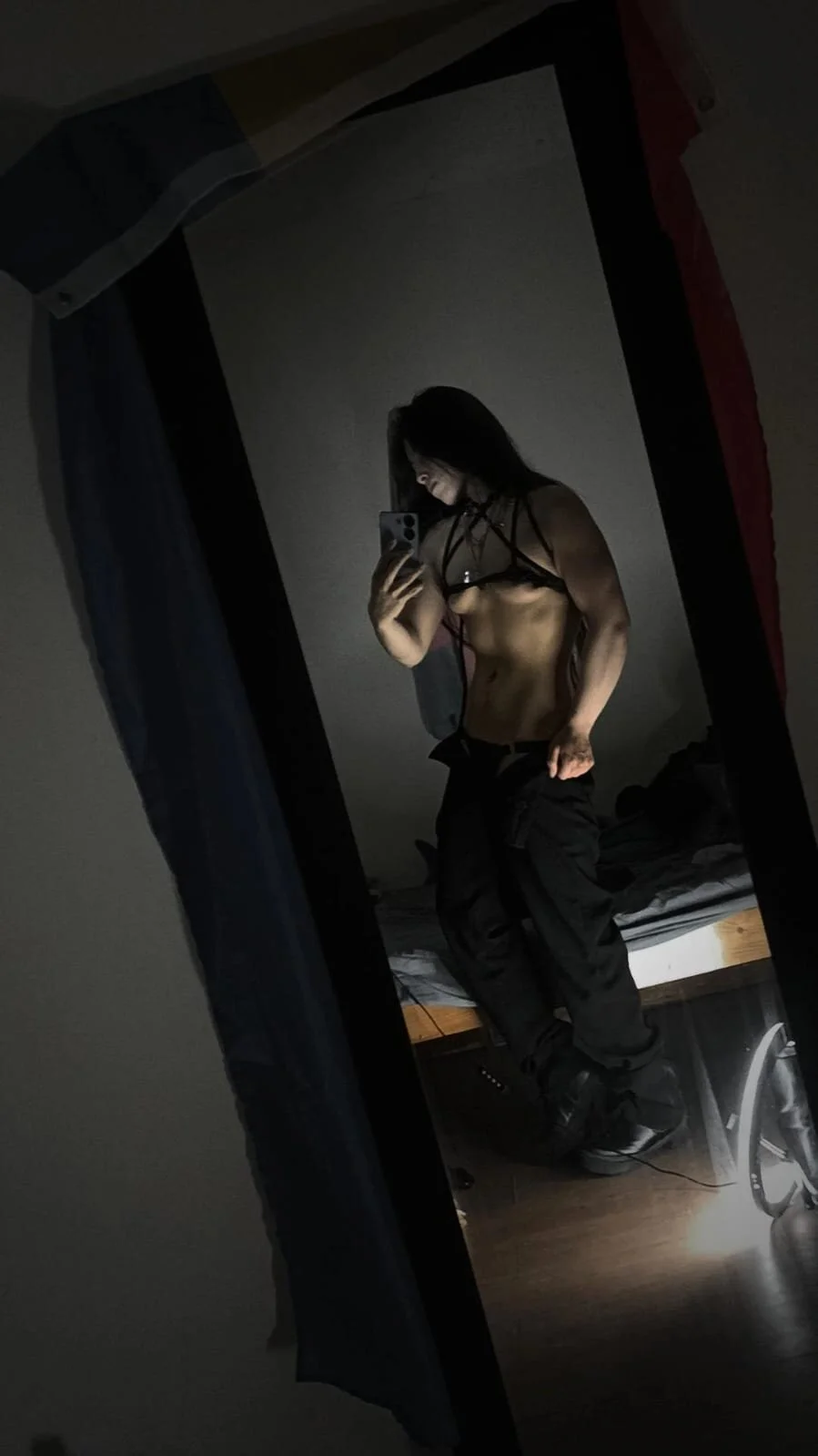 XXX Porn Photo of Nude Ashkoreh 3