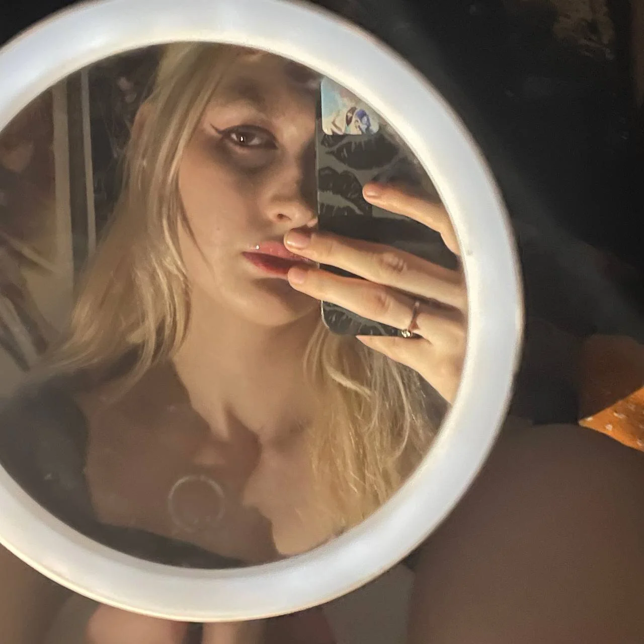 XXX Porn Photo of Nude LoraLanett 14