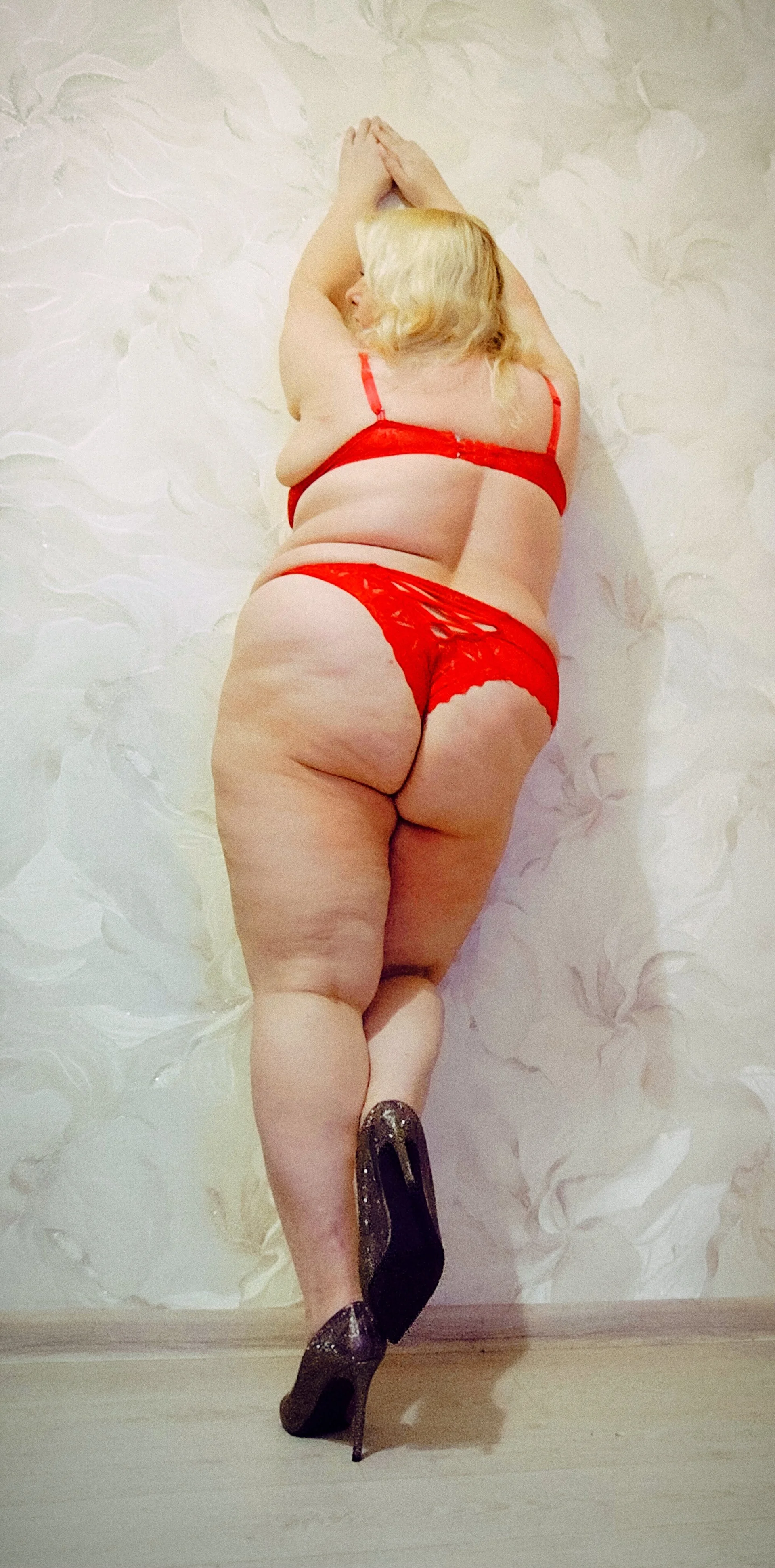 XXX Porn Photo of Nude FloriLinton 4