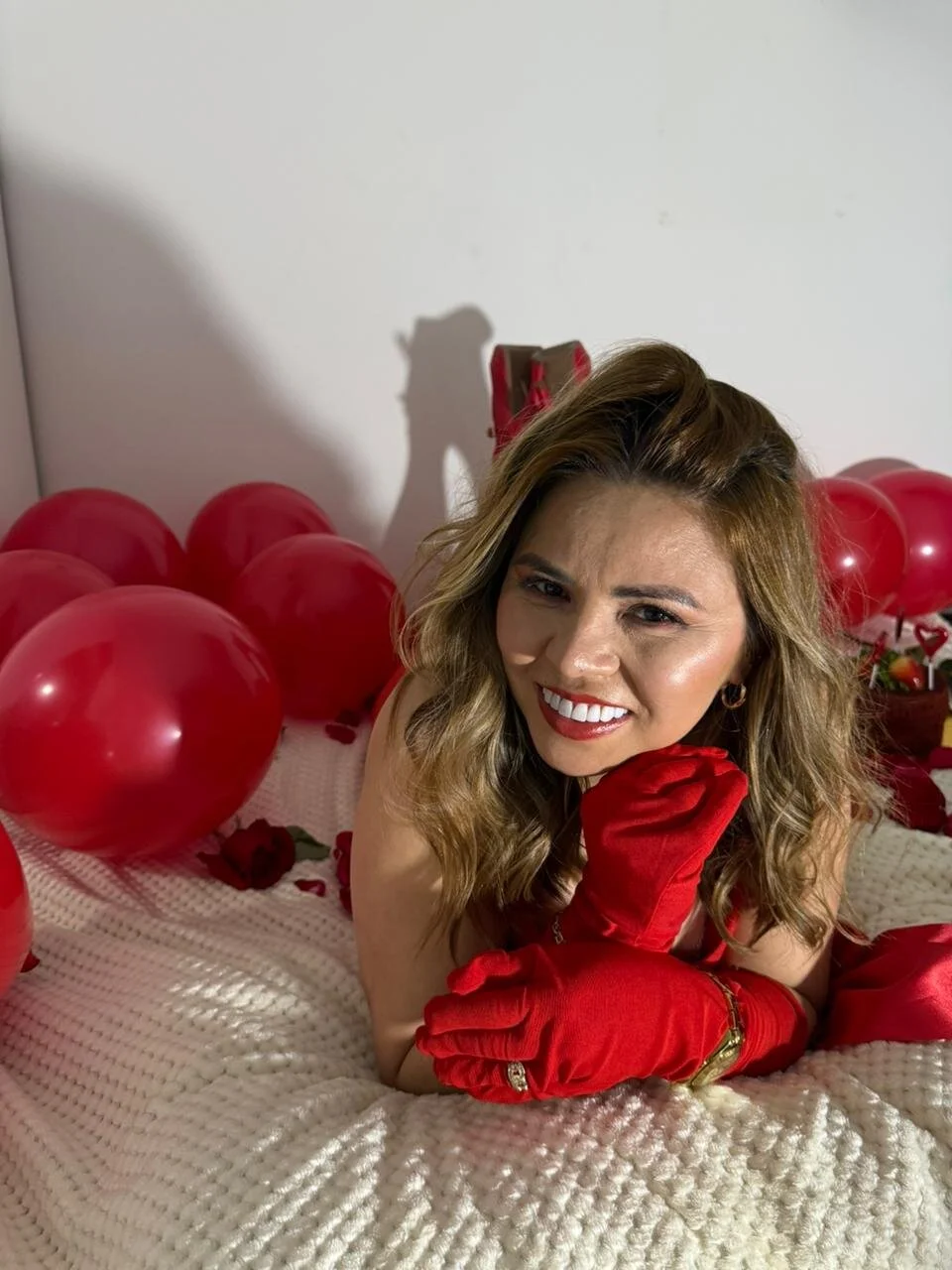 XXX Porn Photo of Nude GenesisZoee 18