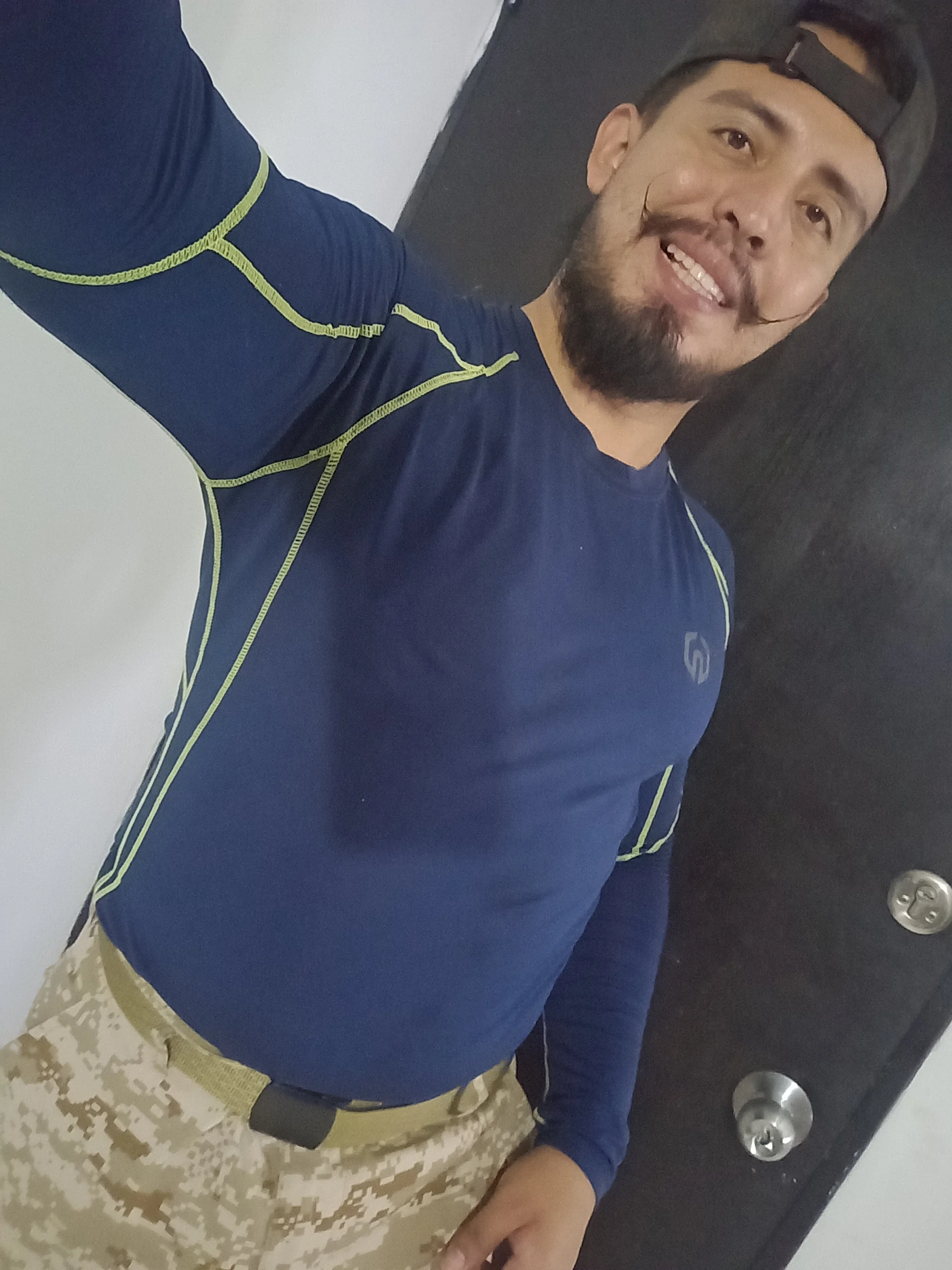 XXX Porn Photo of Nude KalethBigDick 711