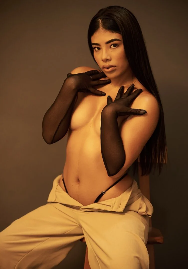 XXX Porn Photo of Nude kyber_ 18