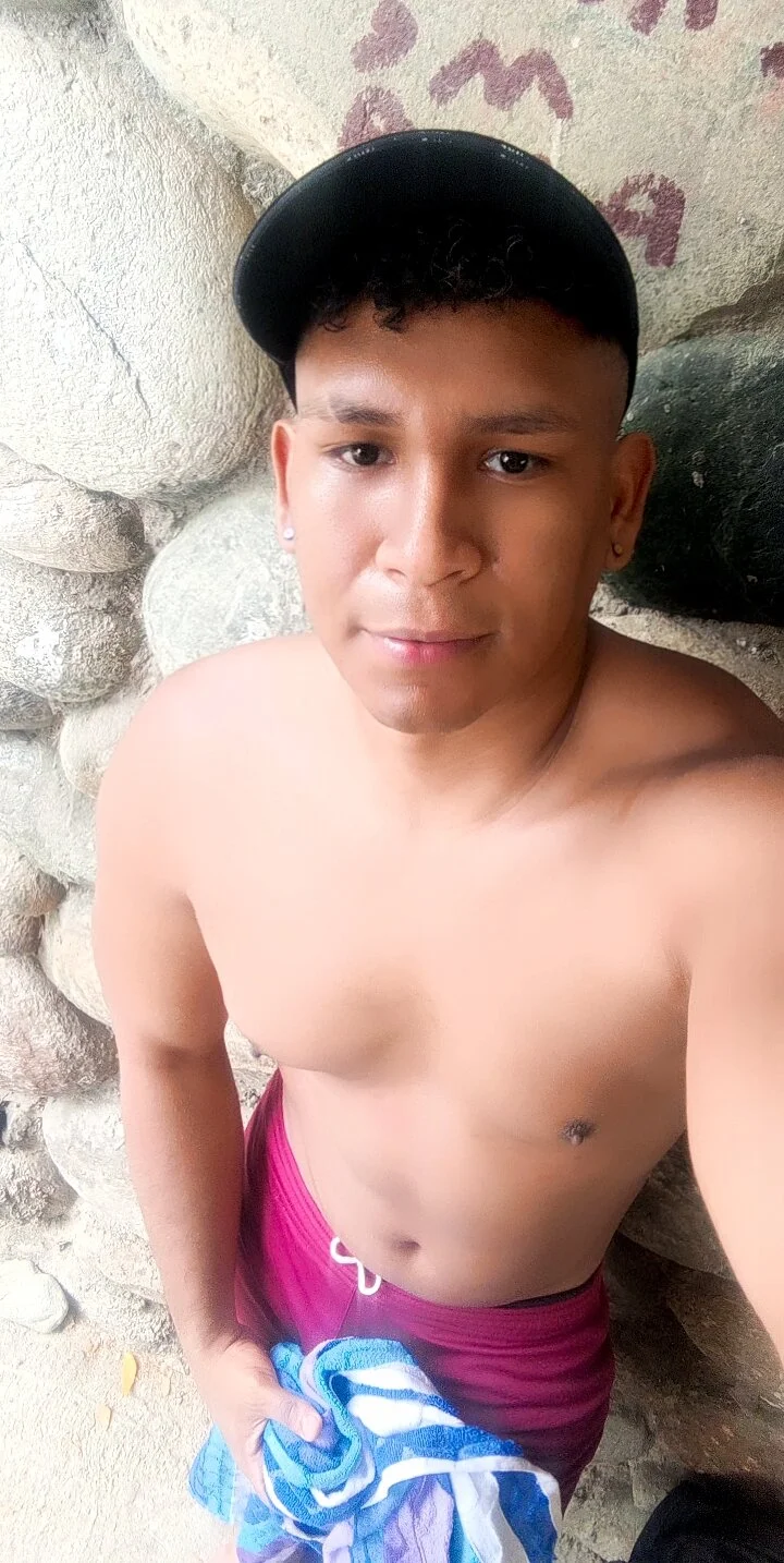 XXX Porn Photo of Nude georgylenceria 4