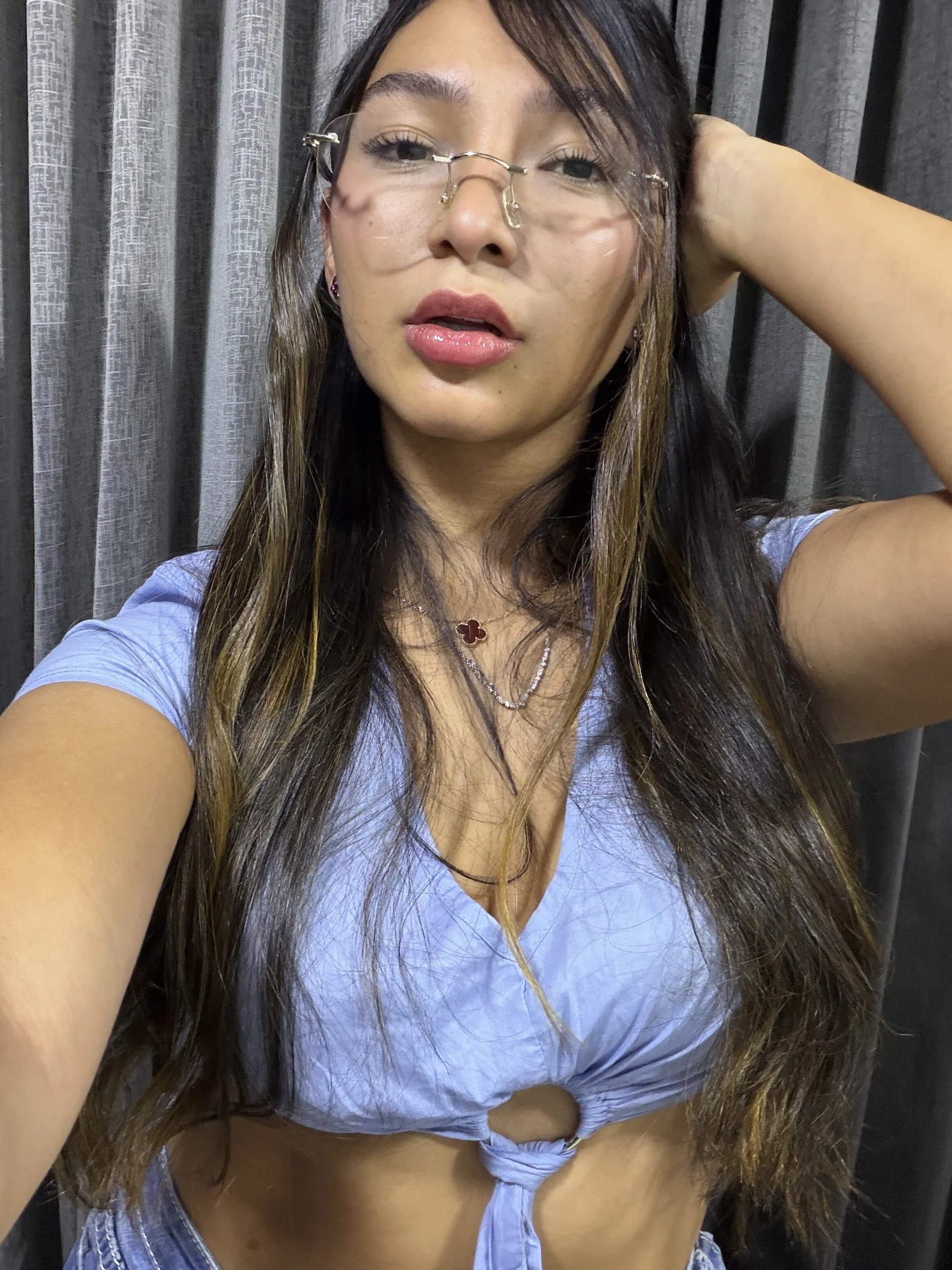 XXX Porn Photo of Nude Queeeeennn 10