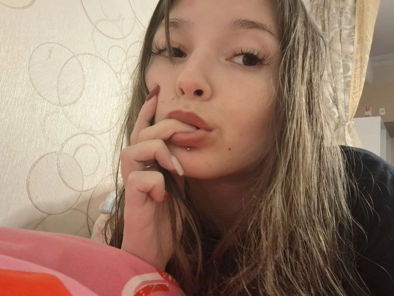 XXX Porn Photo of Nude DongMolt 100