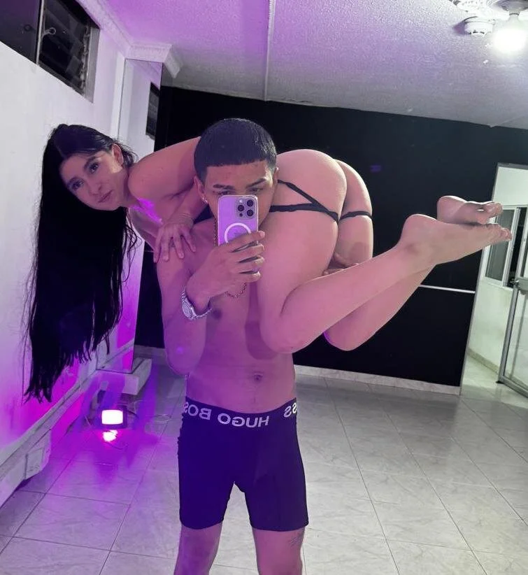 XXX Porn Photo of Nude Ryan_and_mia__ 5