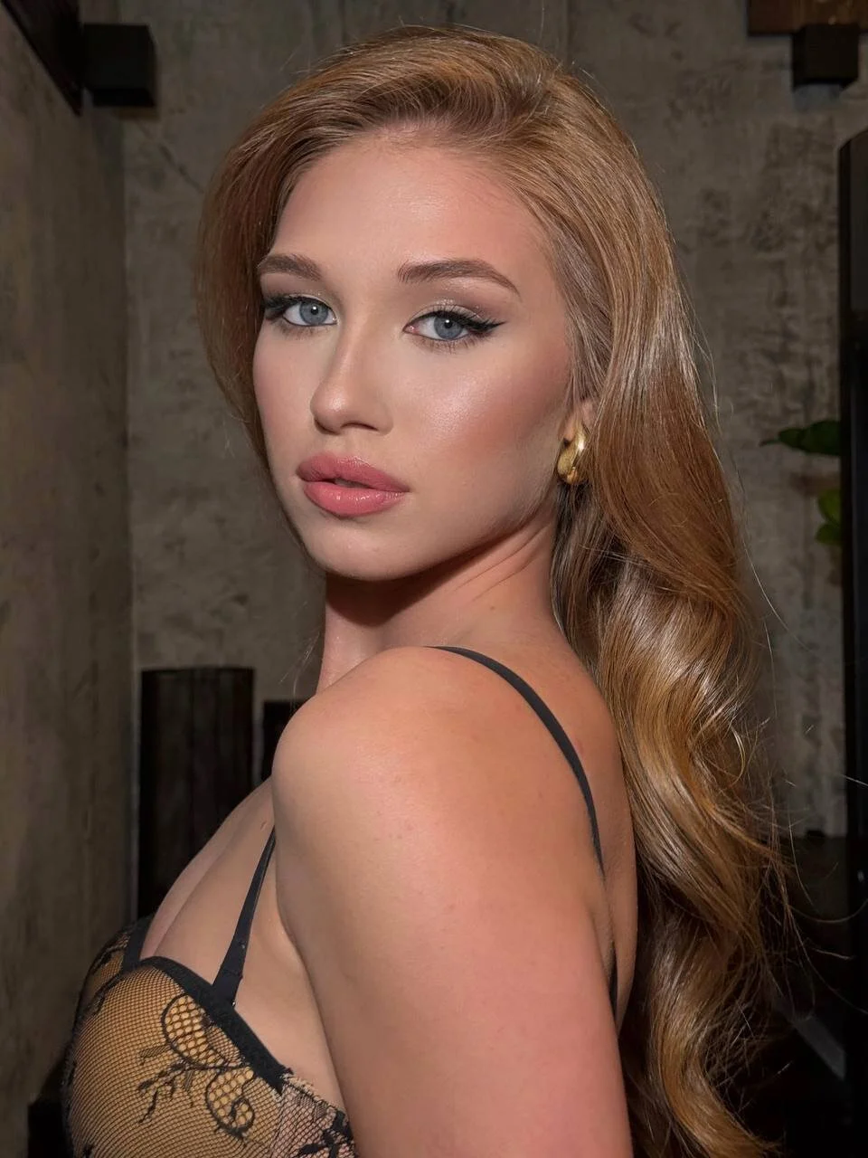 XXX Porn Photo of Nude NamiRedhead 8