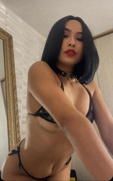XXX Porn Photo of Nude mia_crawford 1
