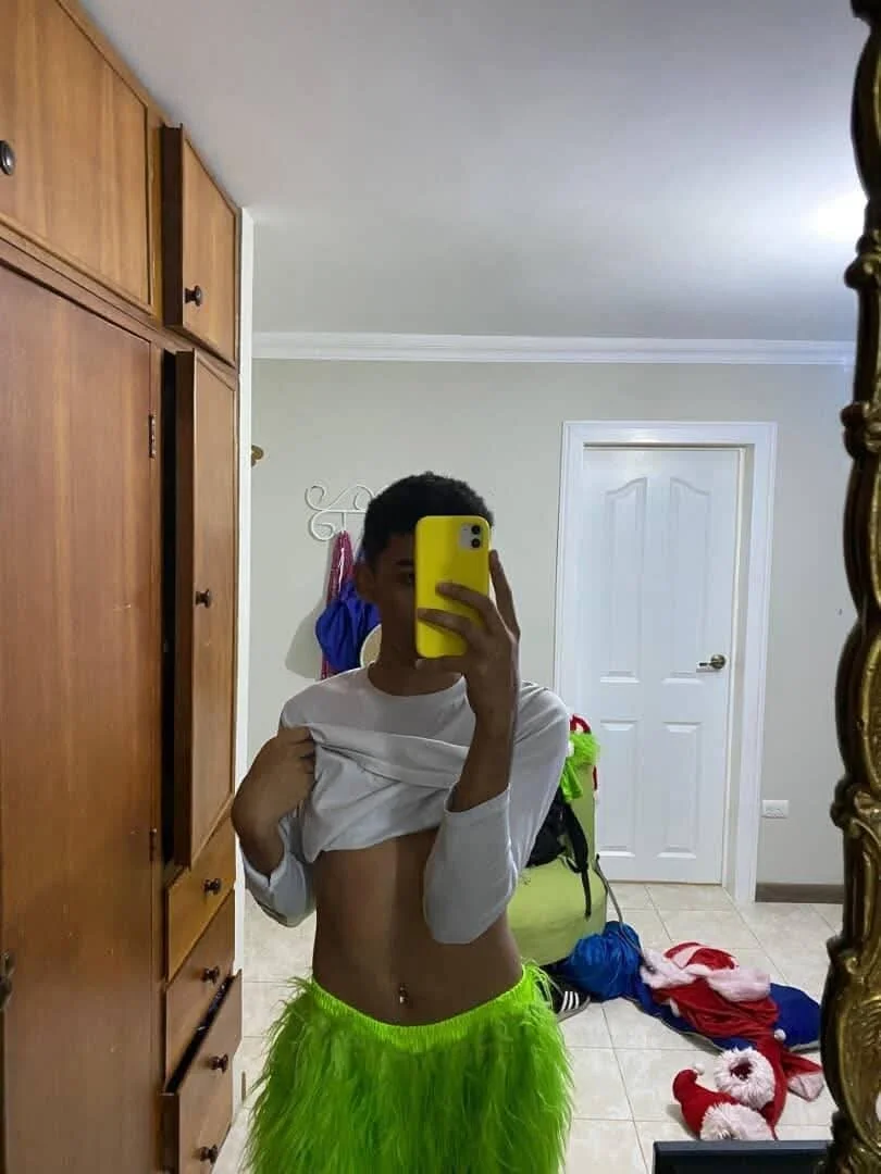 XXX Porn Photo of Nude Kamy_Boys23 8