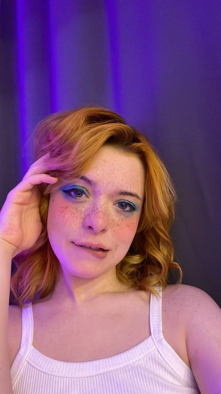 XXX Porn Photo of Nude KatieMelone 3