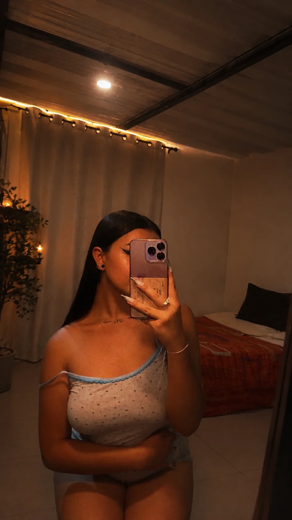 XXX Porn Photo of Nude Ema_Isabella 1