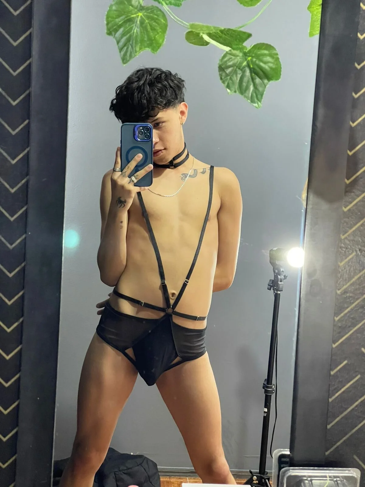 XXX Porn Photo of Nude Axel__Evans 13