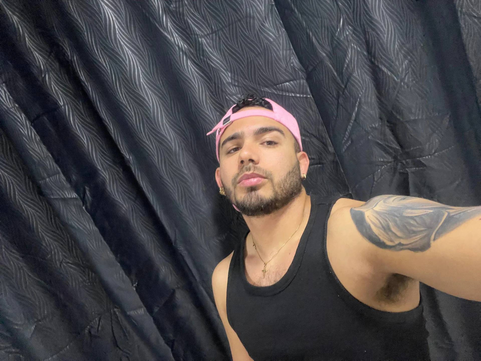 XXX Porn Photo of Nude adamhairy 93