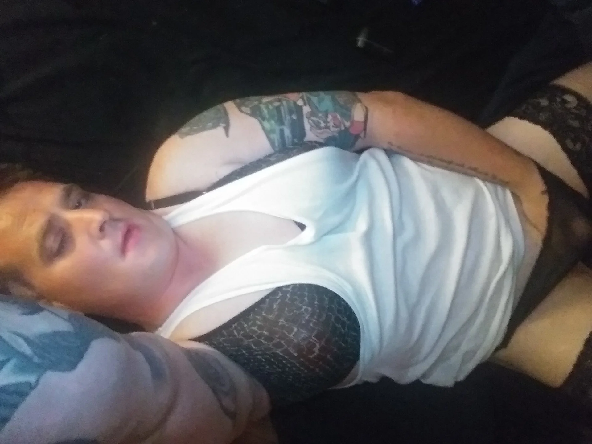 XXX Porn Photo of Nude Iwearherpanties 1