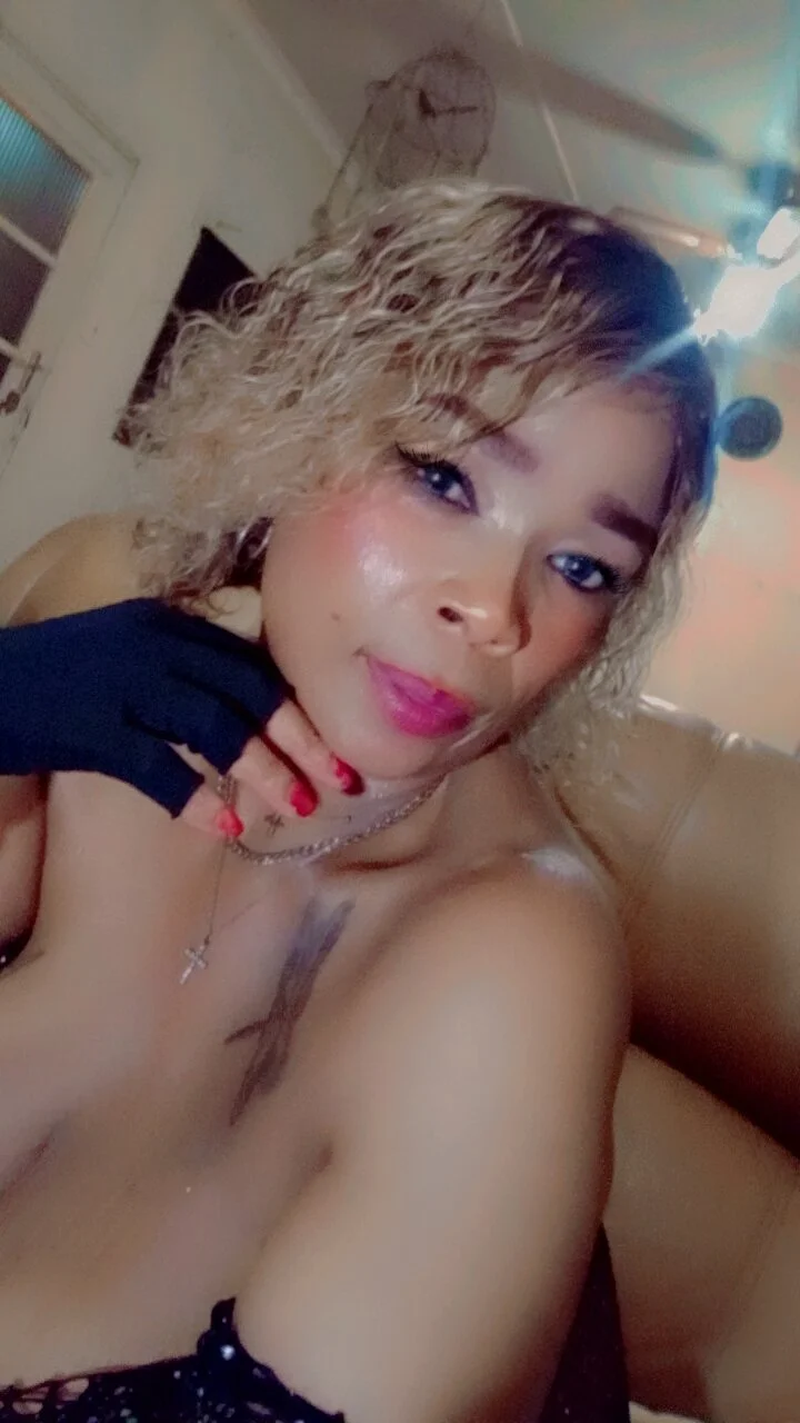 XXX Porn Photo of Nude Gucci_Bx 404