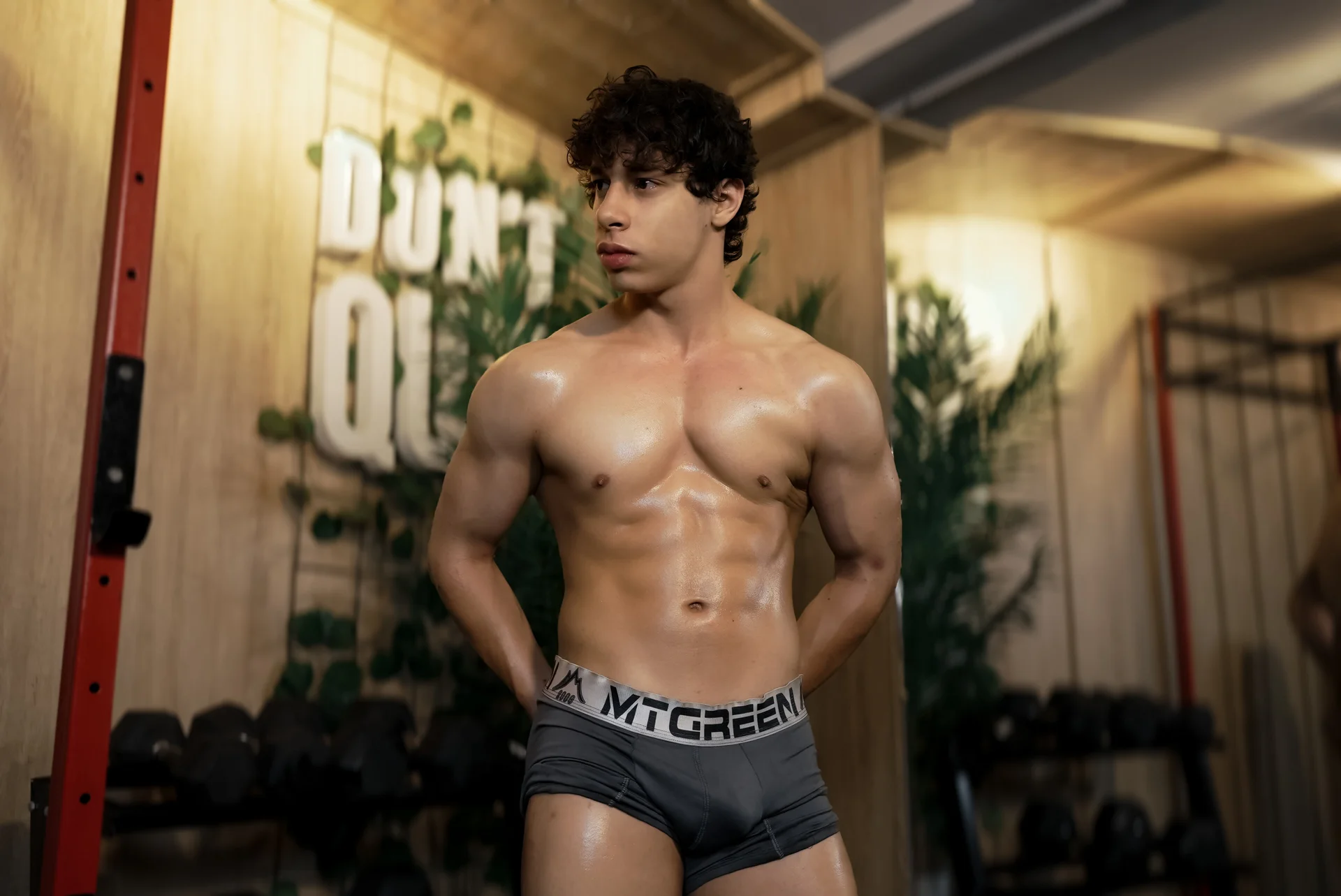 XXX Porn Photo of Nude Chris_Evanss 4