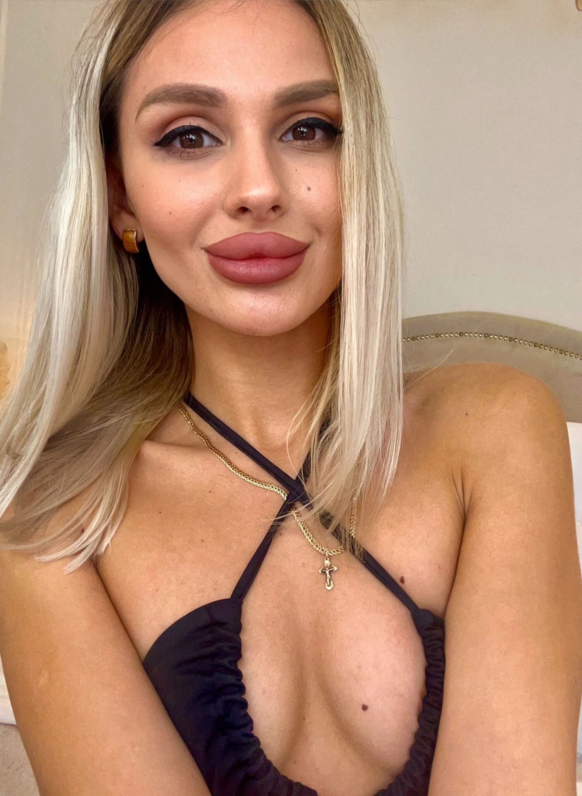 XXX Porn Photo of Nude MissLoou 12