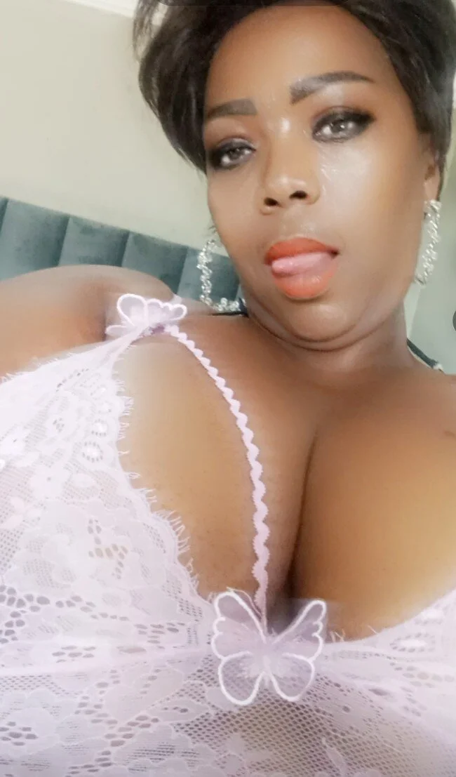 XXX Porn Photo of Nude BustyWendyXXX47 12