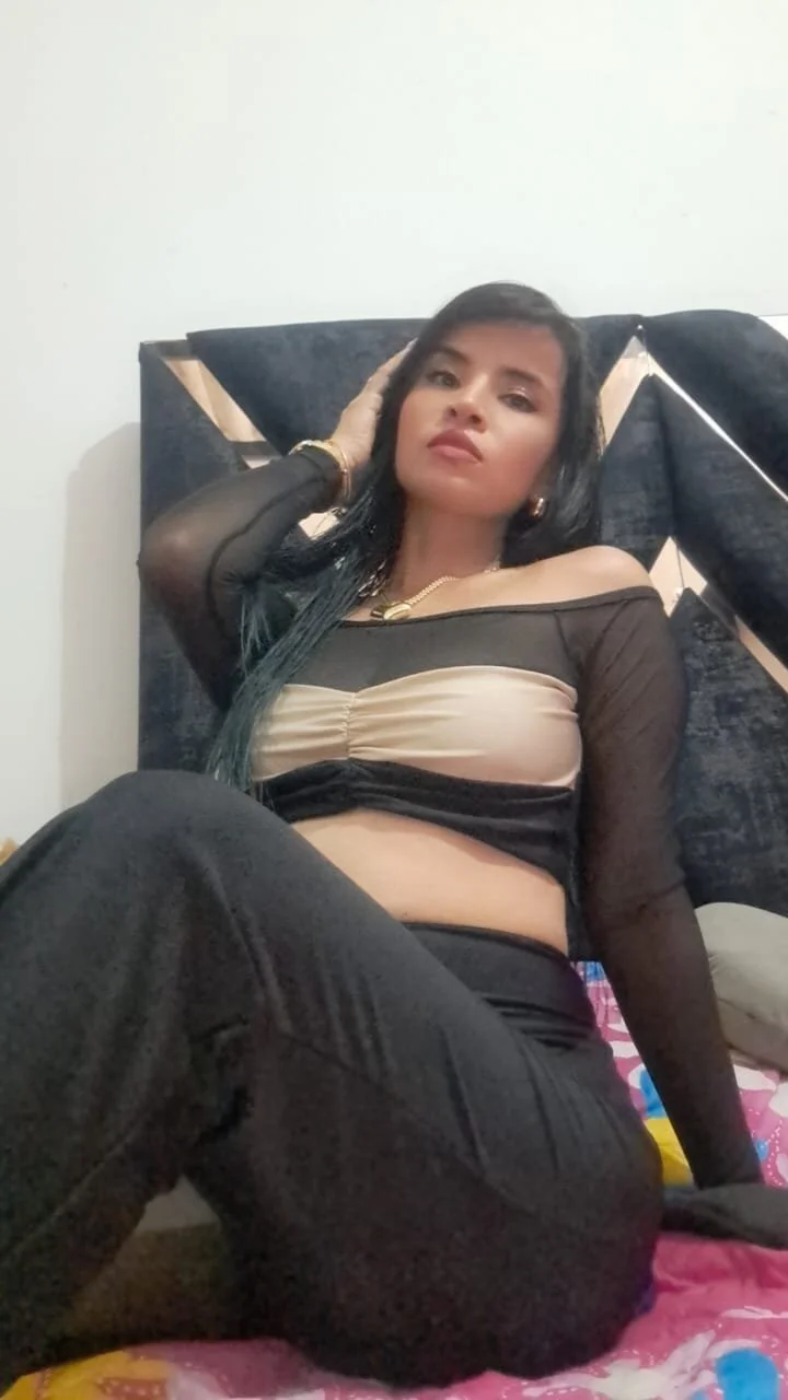 XXX Porn Photo of Nude smallbrenda21 5