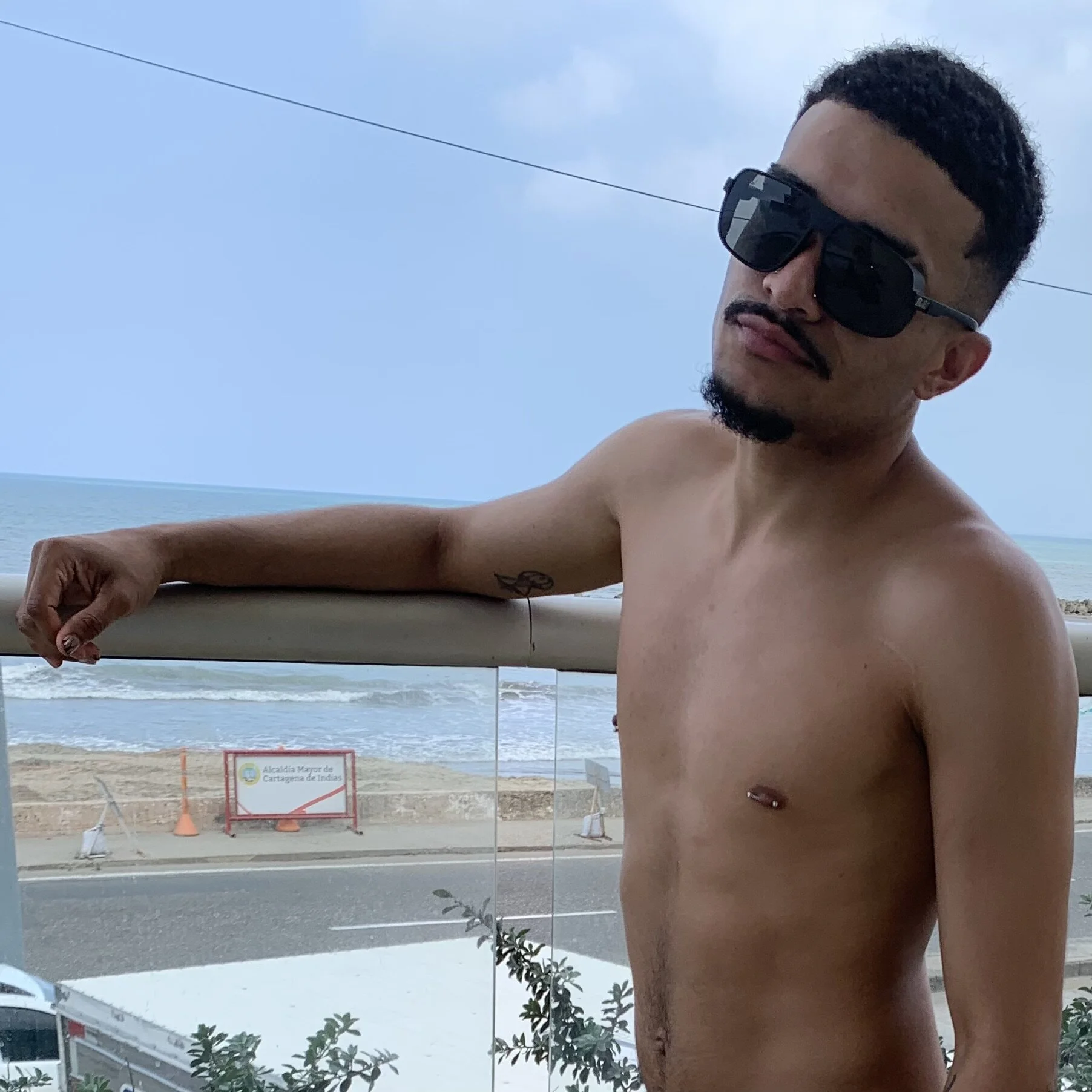 XXX Porn Photo of Nude eross_chipre_ 11