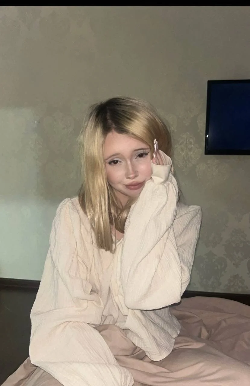 XXX Porn Photo of Nude Edna_Martin 4