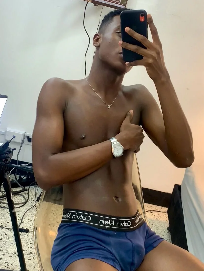 XXX Porn Photo of Nude noah_johes 8