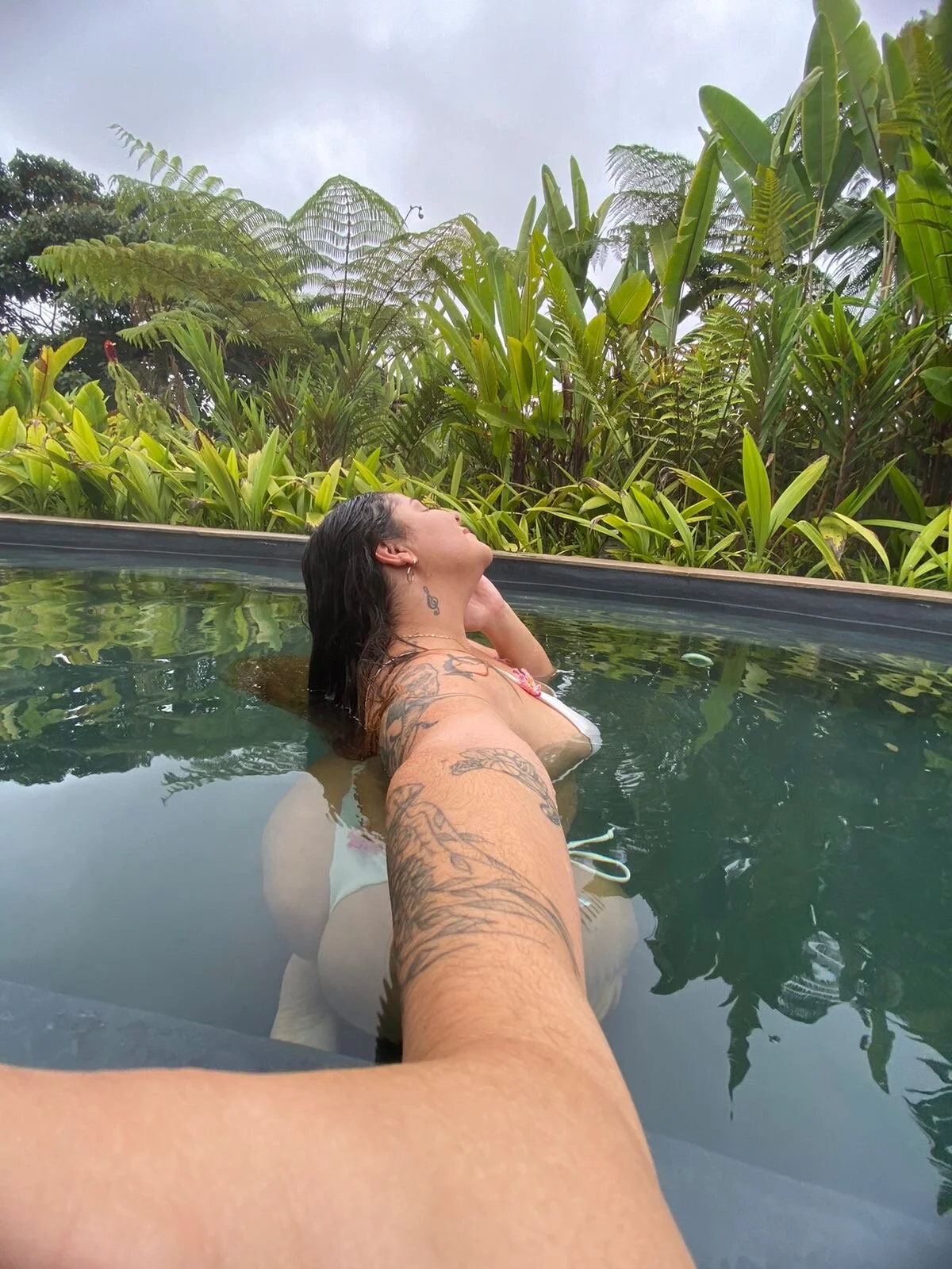 XXX Porn Photo of Nude thecurvy_girl 42