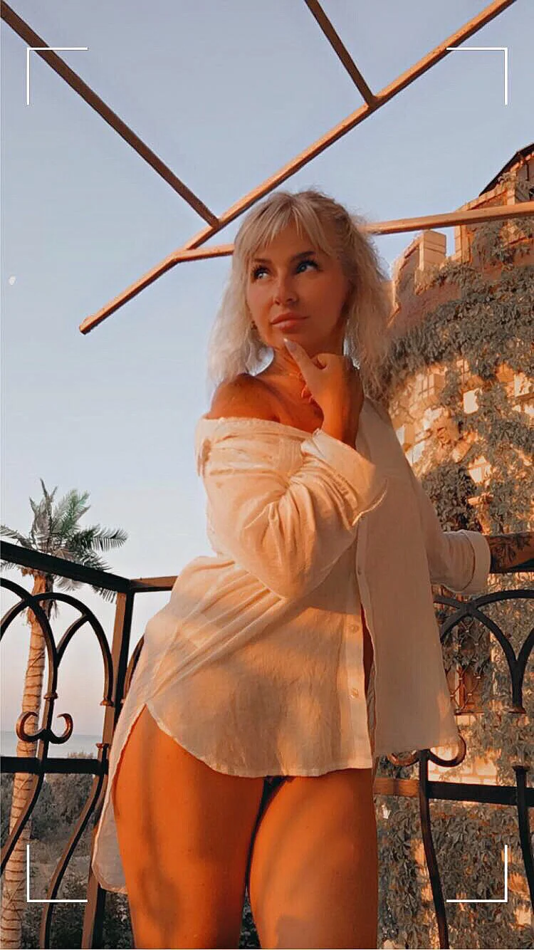 XXX Porn Photo of Nude Barbie_Blond_ 3
