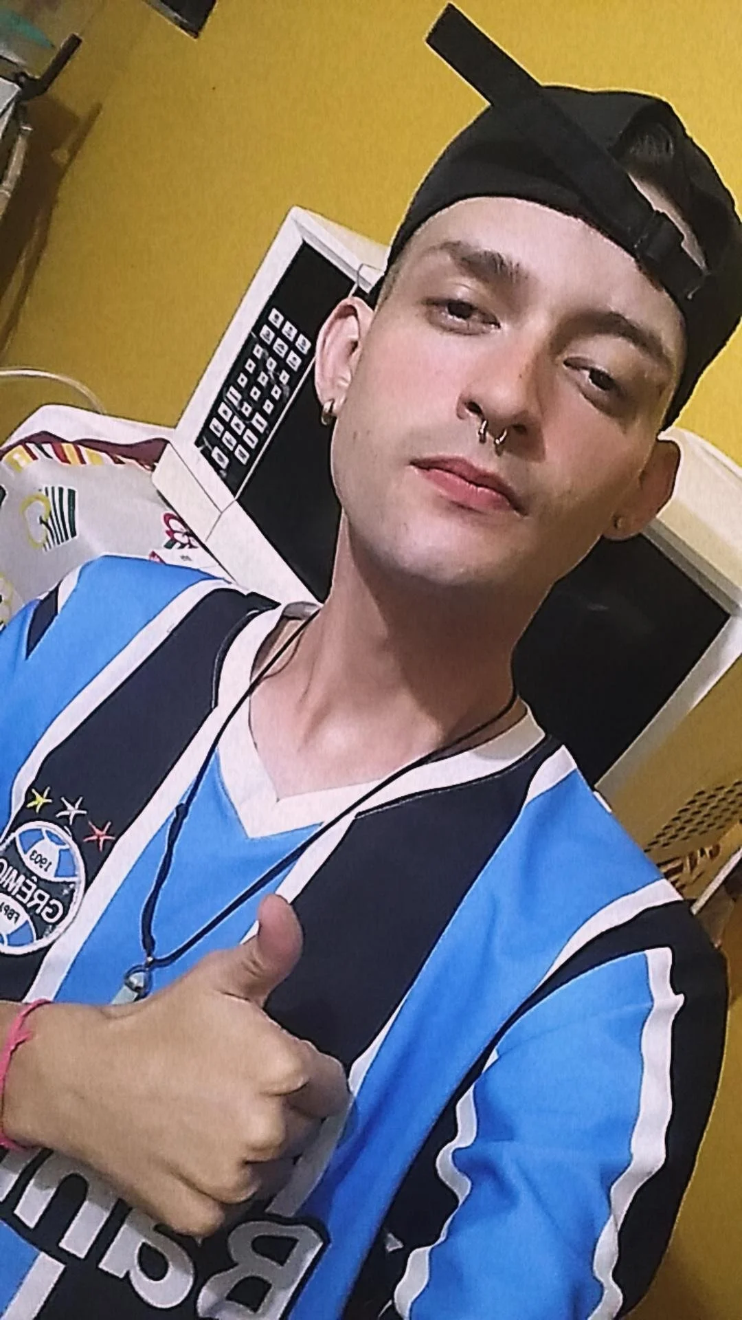 XXX Porn Photo of Nude yourboysexy19 3