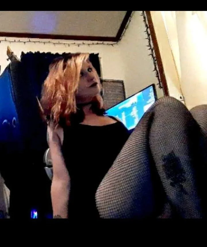 XXX Porn Photo of Nude Abigailx69 5