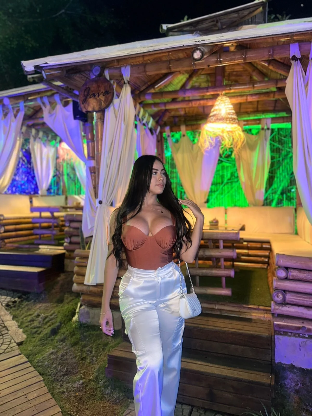 XXX Porn Photo of Nude Miss_blue69 7