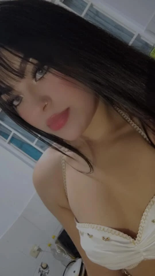 XXX Porn Photo of Nude AikooKitsune 7