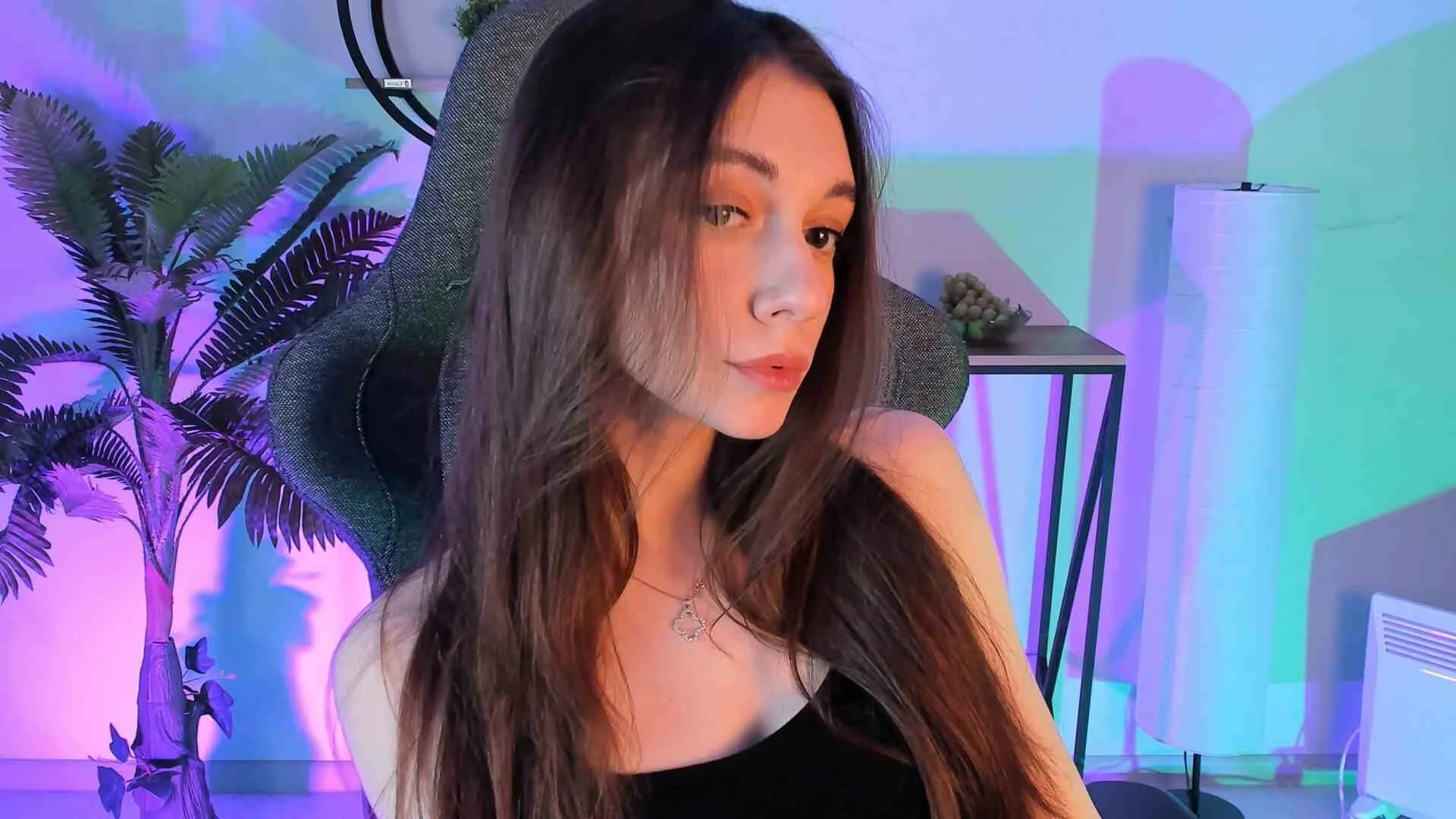 XXX Porn Photo of Nude aveangel1 2