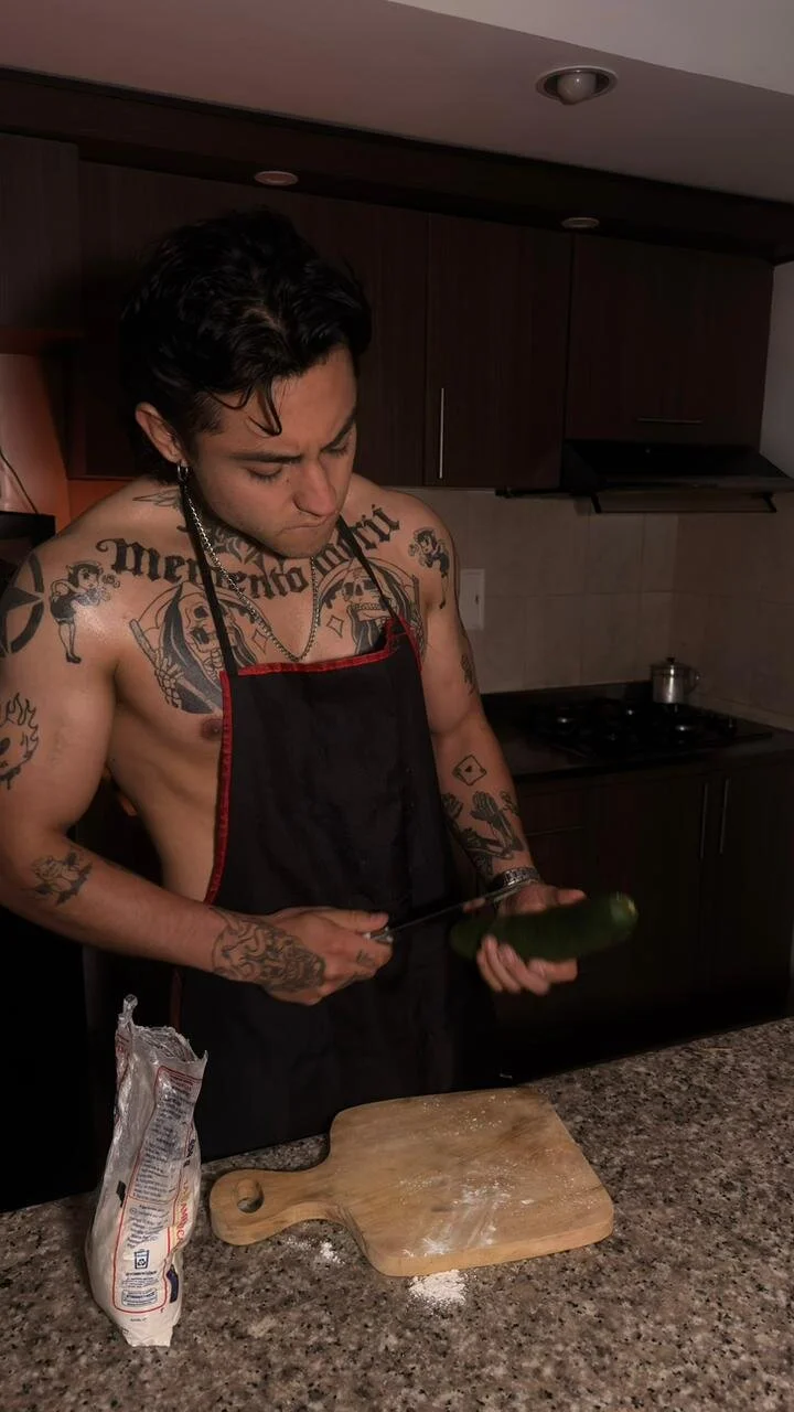 XXX Porn Photo of Nude TylerBurden1 8