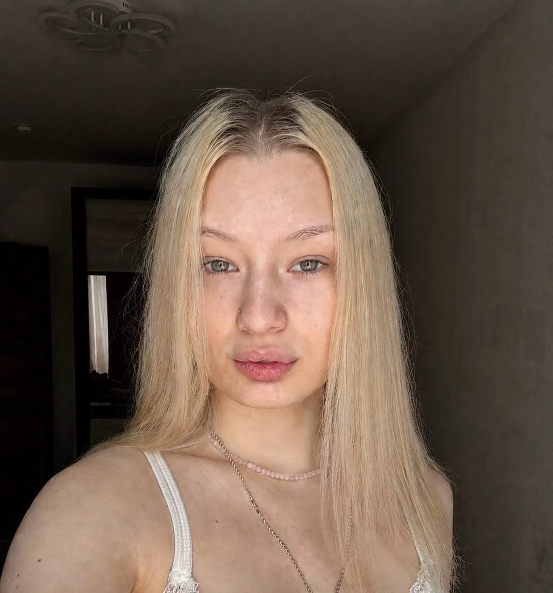 XXX Porn Photo of Nude ArielPeals 1