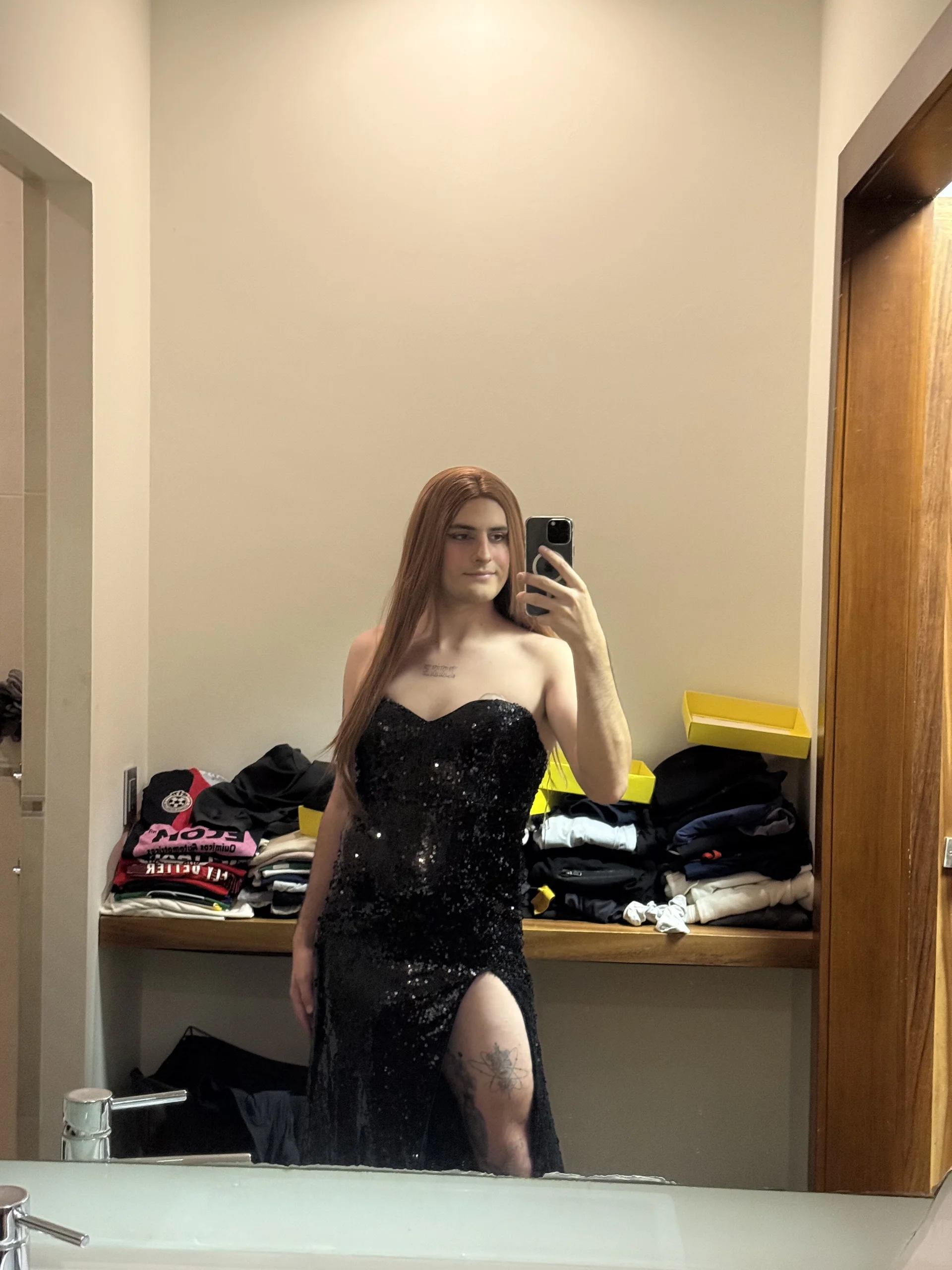XXX Porn Photo of Nude Reginav 9